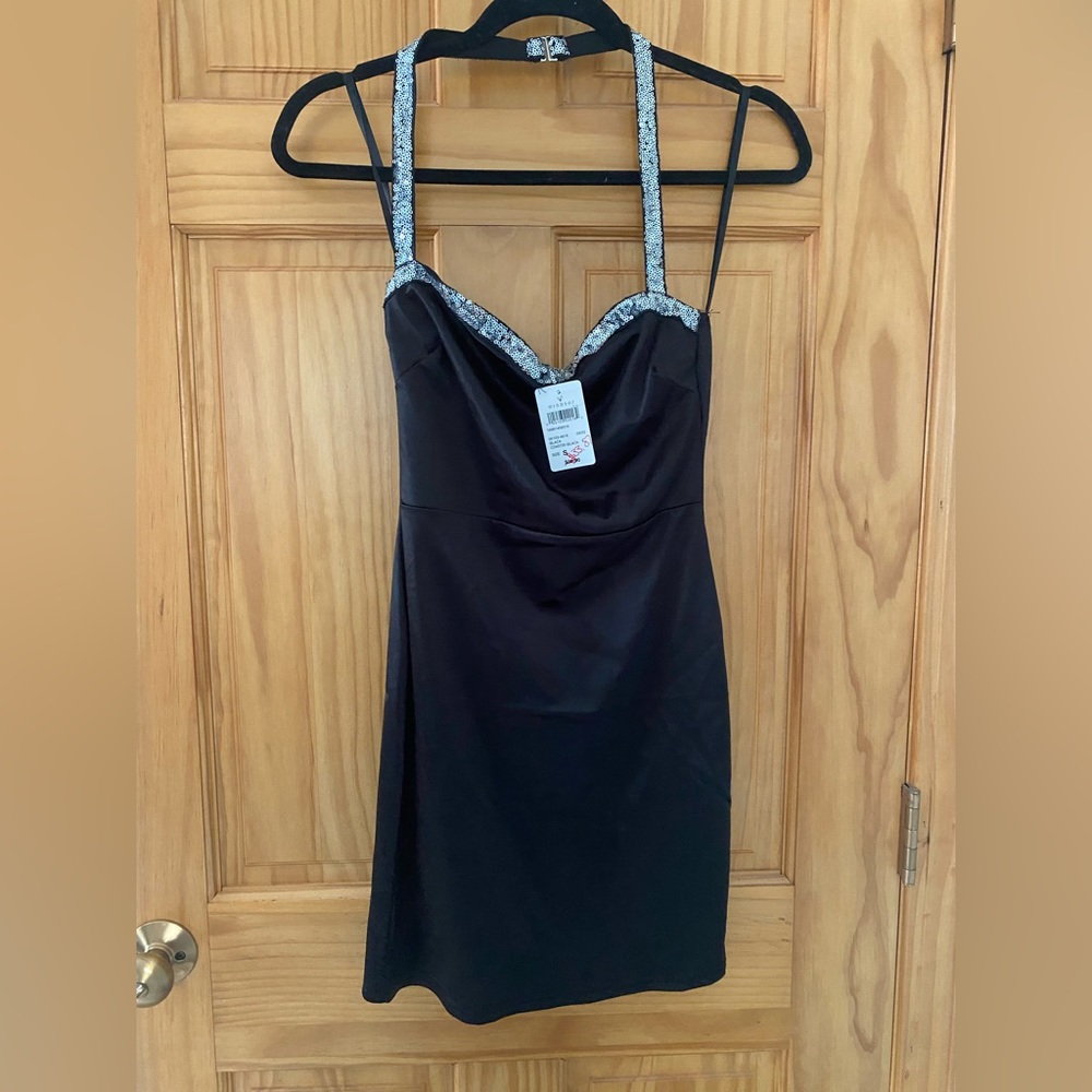 Brand New Windsor Women’s Black Dress With Sequins